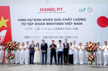 HANEL PT NHẬN GIẢI THƯỞNG CHẤT LƯỢNG TỪ TẬP ĐOÀN BROTHER